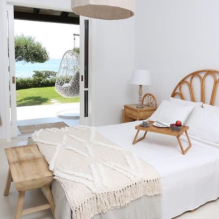 Seafront Calista Beach House With Garden Glyfáda Exterior foto