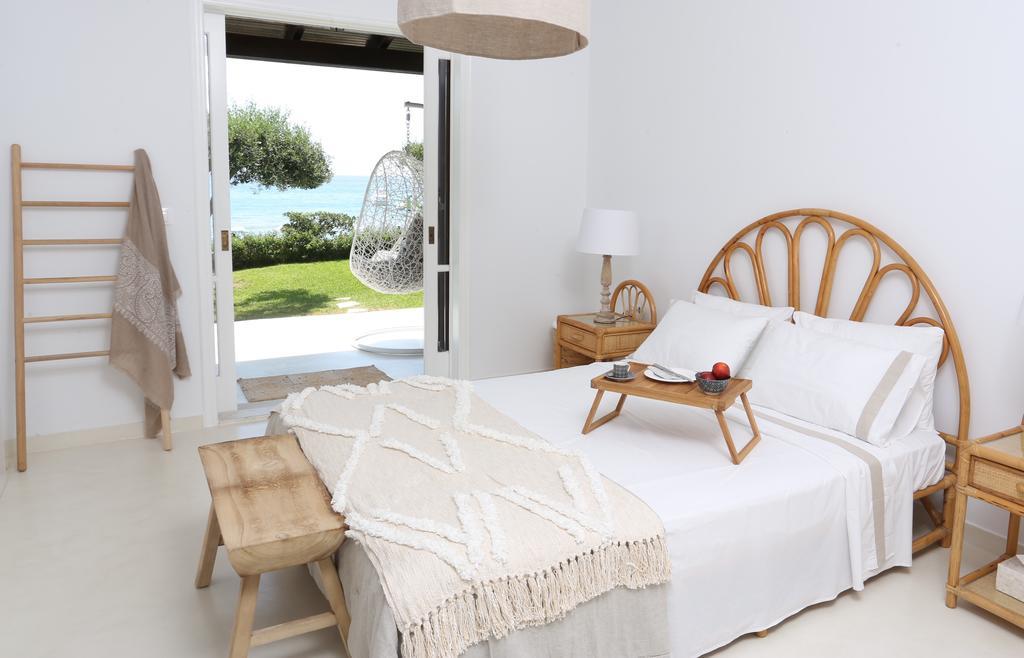 Seafront Calista Beach House With Garden Glyfáda Exterior foto