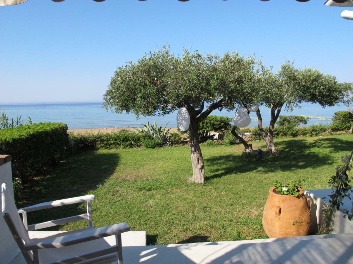Seafront Calista Beach House With Garden Glyfáda Exterior foto
